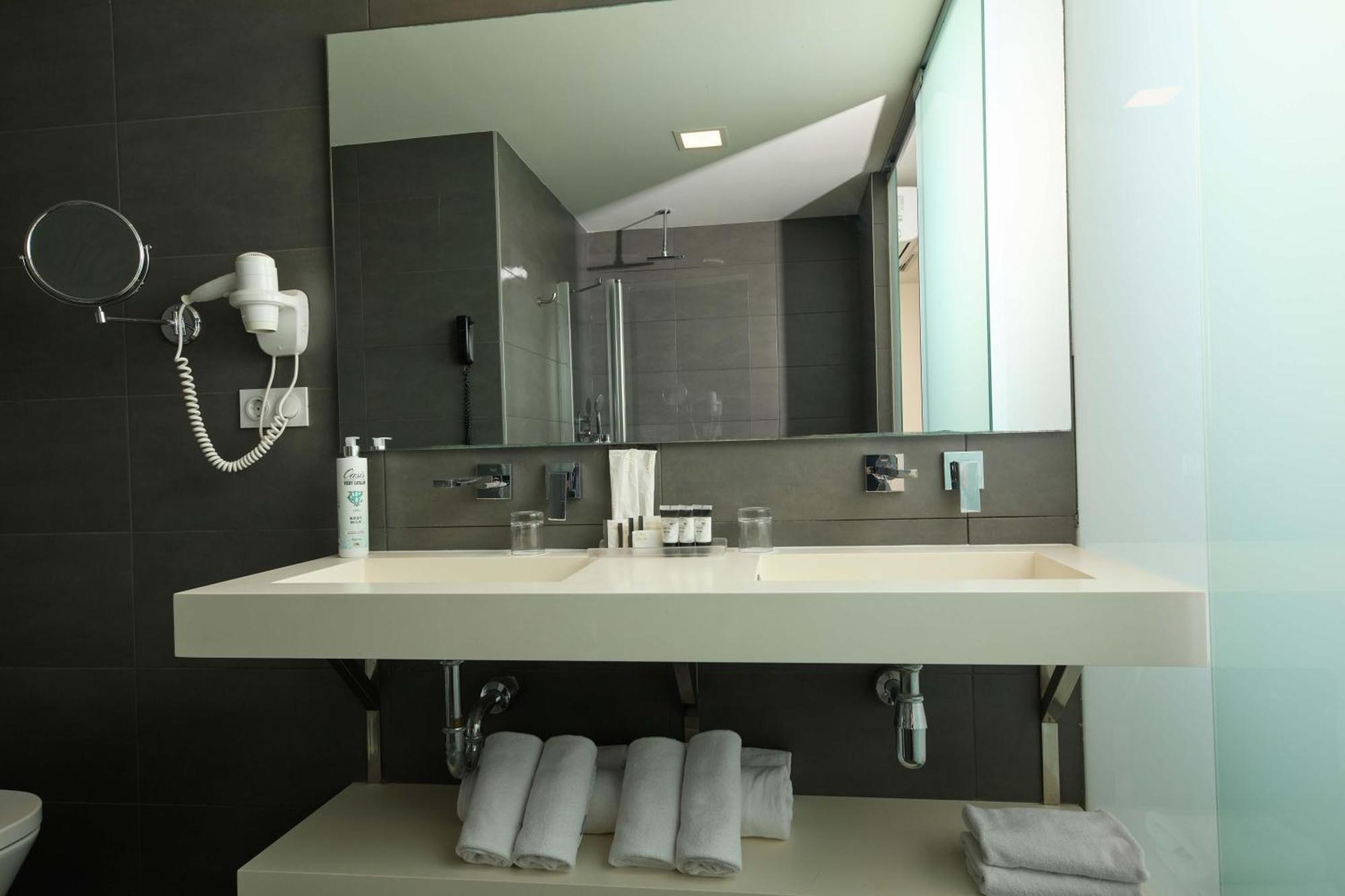 1881 Gran Rosellon 4* Barcelone